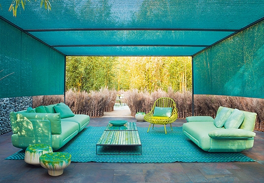 Le sedute Oasi di Paola Lenti vincono il German Design Award